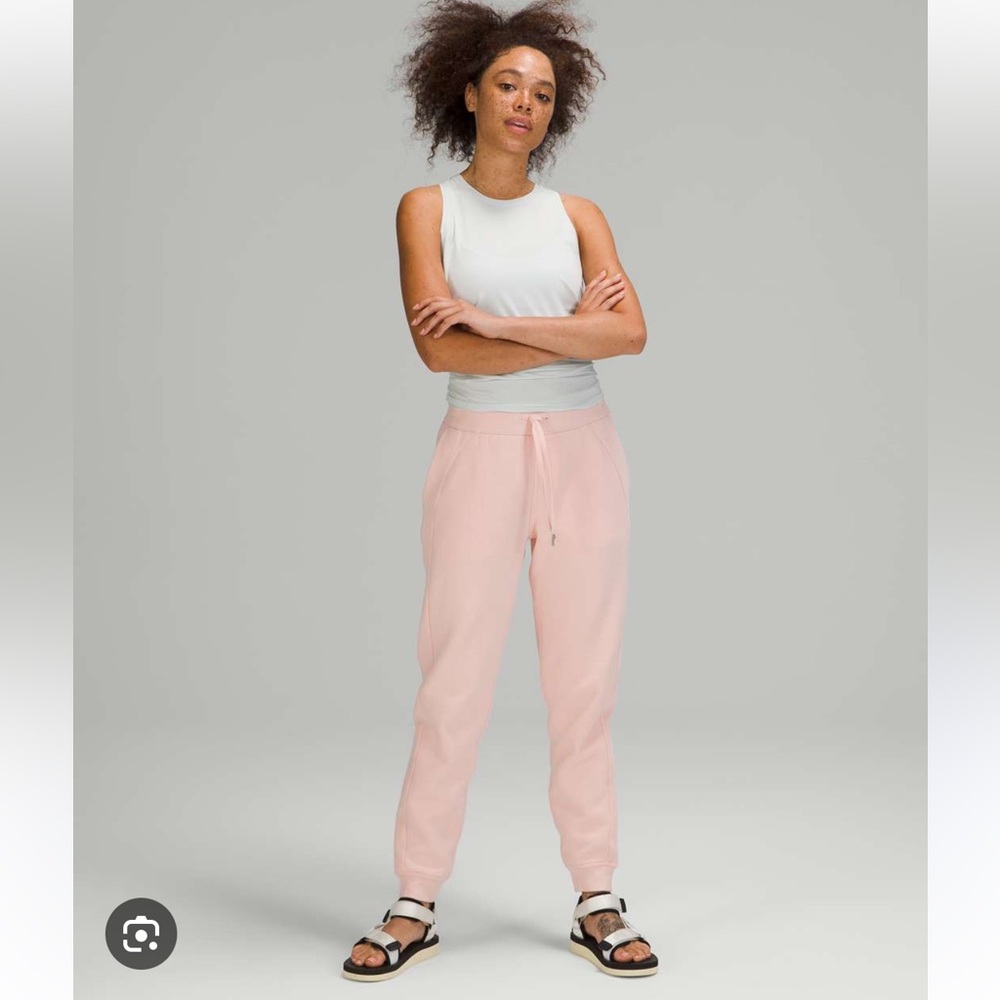 NWT Lululemon Scuba HR Jogger size 6